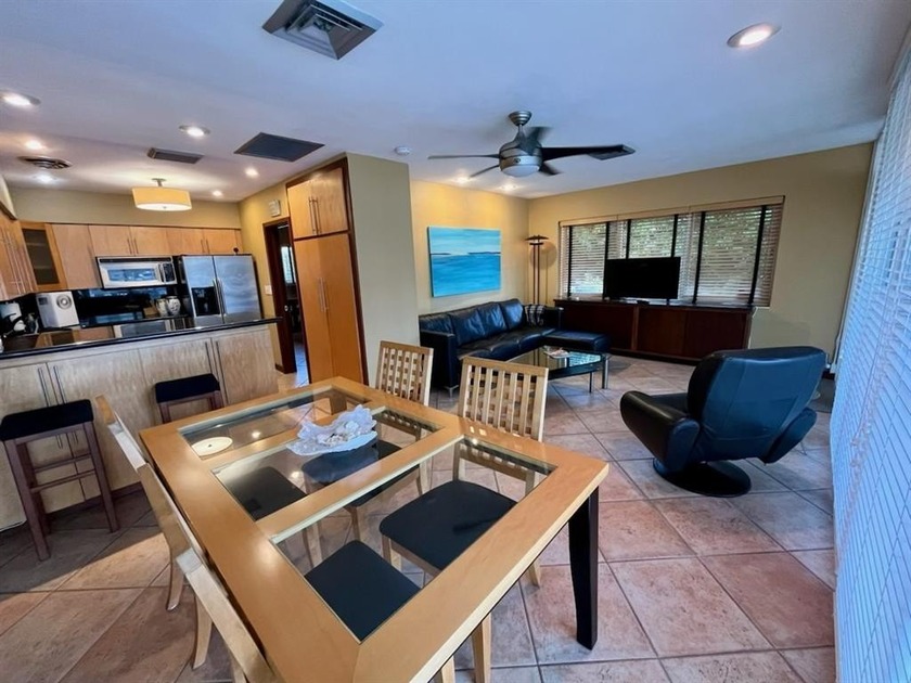 Gorgeous waterviews from this one bed/one bath corner unit - Beach Condo for sale in Fort Lauderdale, Florida on Beachhouse.com