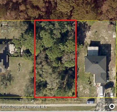 With public water, public sewer, electric utility, and natural - Beach Lot for sale in Spring Hill, Florida on Beachhouse.com