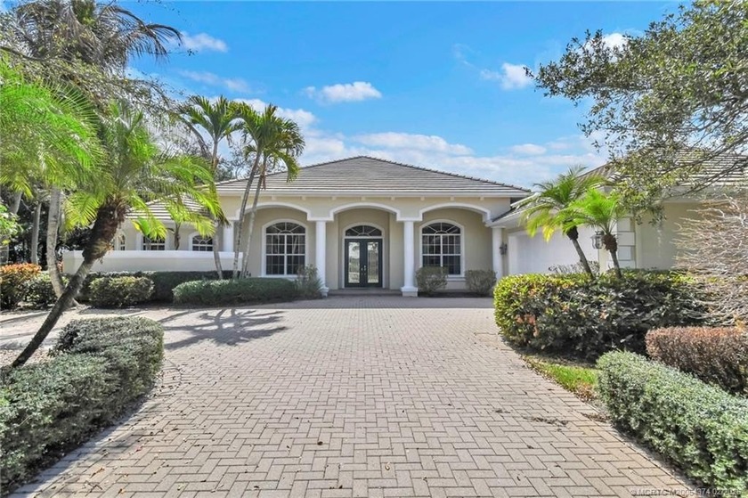 4 Bedroom plus office 3.5 bths, rare opportunity in Willoughby - Beach Home for sale in Stuart, Florida on Beachhouse.com