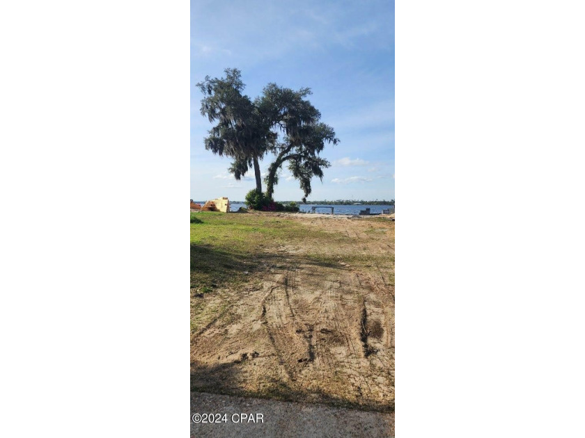 Waterfront Lot with Gulf Access!Welcome to your exclusive - Beach Lot for sale in Lynn Haven, Florida on Beachhouse.com