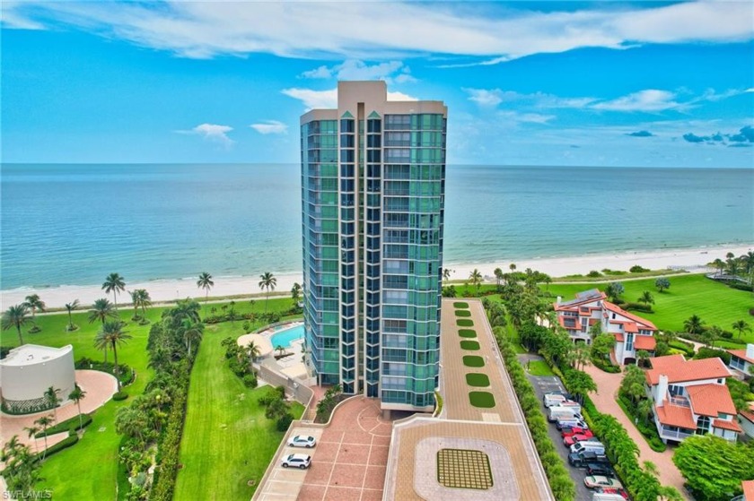 Gorgeous views of the gulf and beach to the northwest in the - Beach Condo for sale in Naples, Florida on Beachhouse.com