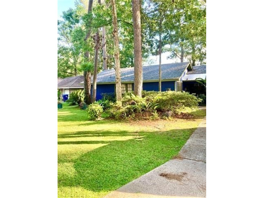 FIRST COME, FIRST SERVE! Don't miss this opportunity for 3 - Beach Home for sale in Mandeville, Louisiana on Beachhouse.com