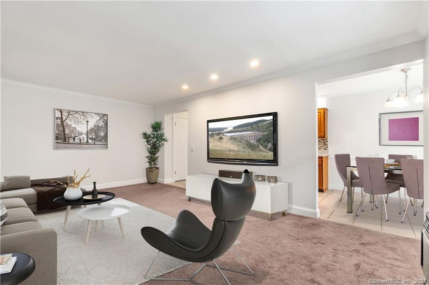 Settle right into this IMMACULATE and tastefully renovated 1 - Beach Condo for sale in Bridgeport, Connecticut on Beachhouse.com