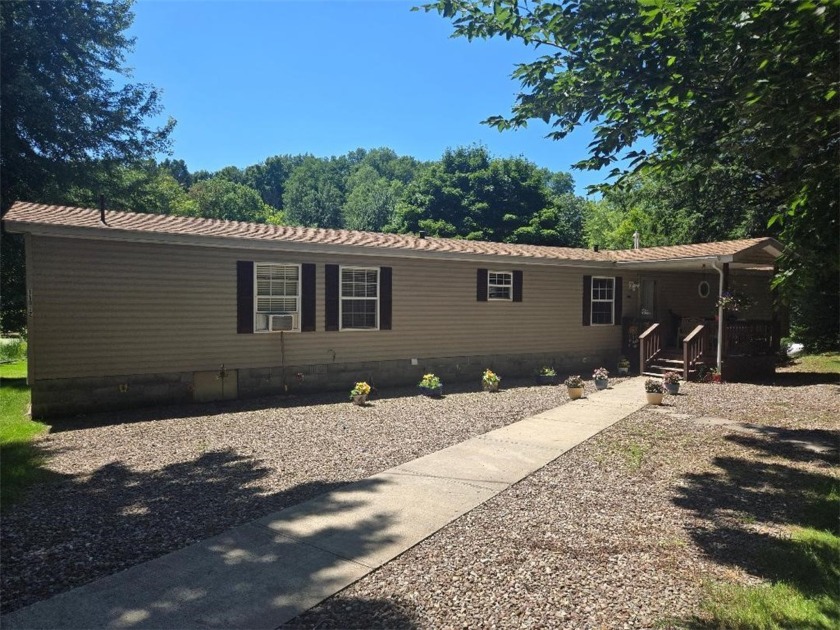 Beautiful manufactured home on foundation. So many extras - Beach Home for sale in Wolcott, New York on Beachhouse.com