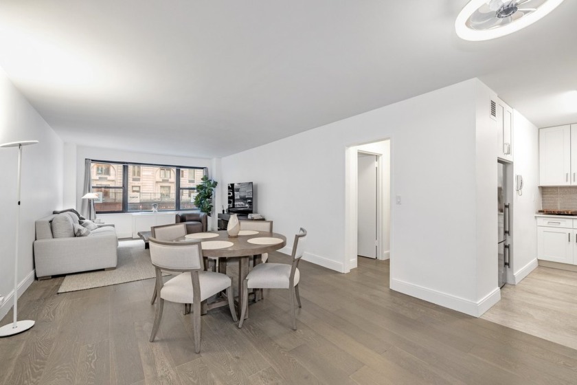 77 West 55th Street 2H - Beach Apartment for sale in New York, New York on Beachhouse.com