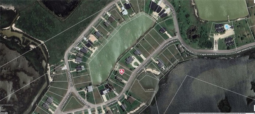 This amazing spacious waterfront lot in the well-established - Beach Lot for sale in Rockport, Texas on Beachhouse.com