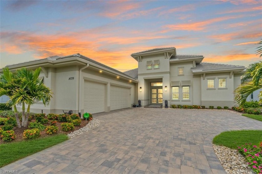 Experience pure elegance in this custom-built luxurious - Beach Home for sale in Naples, Florida on Beachhouse.com