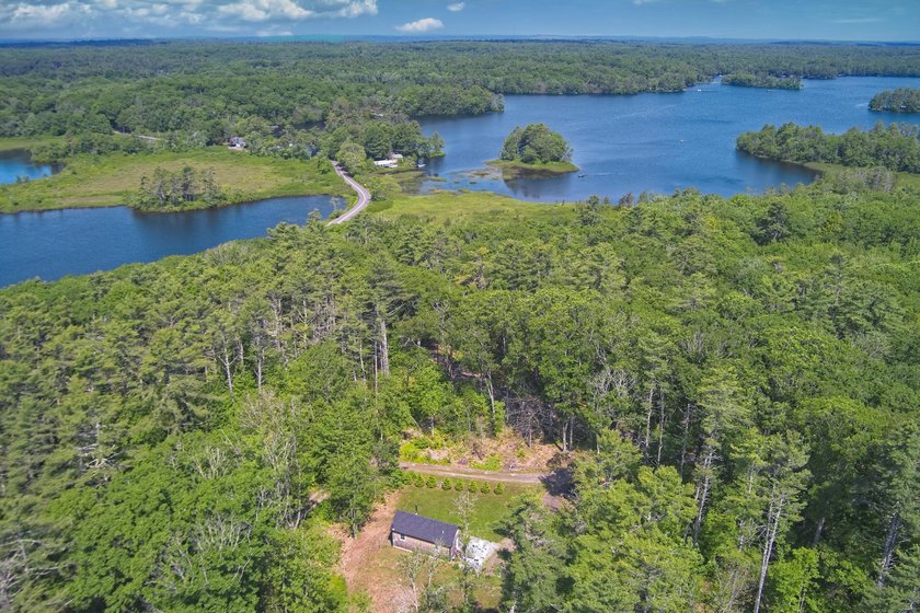 If you are looking for a small, efficient home on the Pemaquid - Beach Home for sale in Bremen, Maine on Beachhouse.com