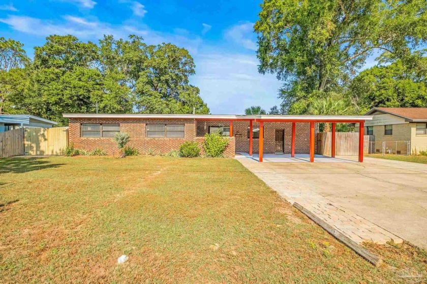 Read EVERYTHING this home has to offer. 3-bedroom, 2-bath - Beach Home for sale in Pensacola, Florida on Beachhouse.com