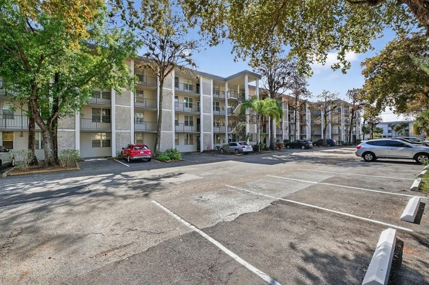 Welcome to your serene retreat in a highly desirable 55+ - Beach Condo for sale in Lauderdale Lakes, Florida on Beachhouse.com