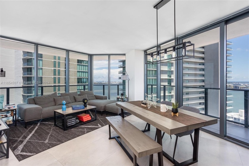 Modern corner unit on the 34th floor of Paraiso Bayviews with - Beach Condo for sale in Miami, Florida on Beachhouse.com