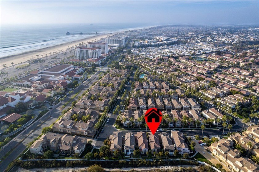 Experience upscale coastal living in this 3,055 square foot - Beach Home for sale in Huntington Beach, California on Beachhouse.com