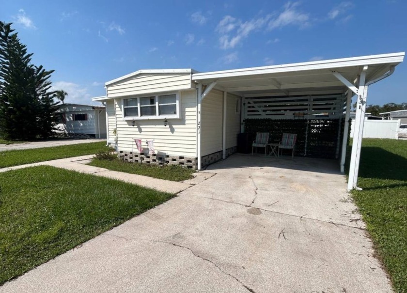 Manufactured Home on Leased Land with Lot Rent. Welcome to your - Beach Home for sale in New Smyrna Beach, Florida on Beachhouse.com