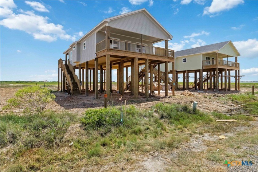 Welcome to your nearly completed dream home in the heart of - Beach Home for sale in Port Lavaca, Texas on Beachhouse.com