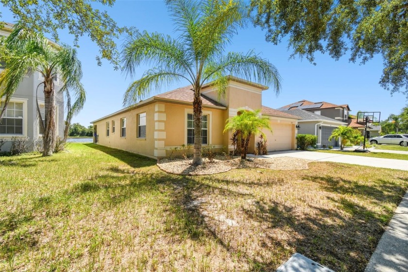 Under contract-accepting backup offers. Welcome to 8135 Tar - Beach Home for sale in Gibsonton, Florida on Beachhouse.com