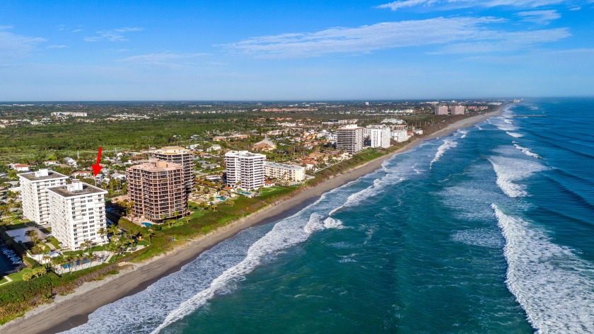 Corner unit on the 4th floor with a beautiful and relaxing beach - Beach Condo for sale in Juno Beach, Florida on Beachhouse.com