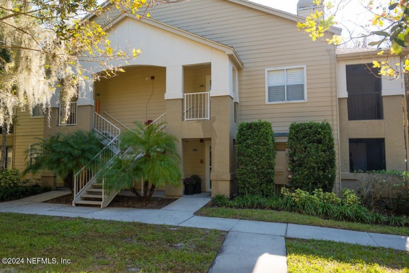 Discover the ultimate beach retreat in this beautifully - Beach Condo for sale in Ponte Vedra Beach, Florida on Beachhouse.com