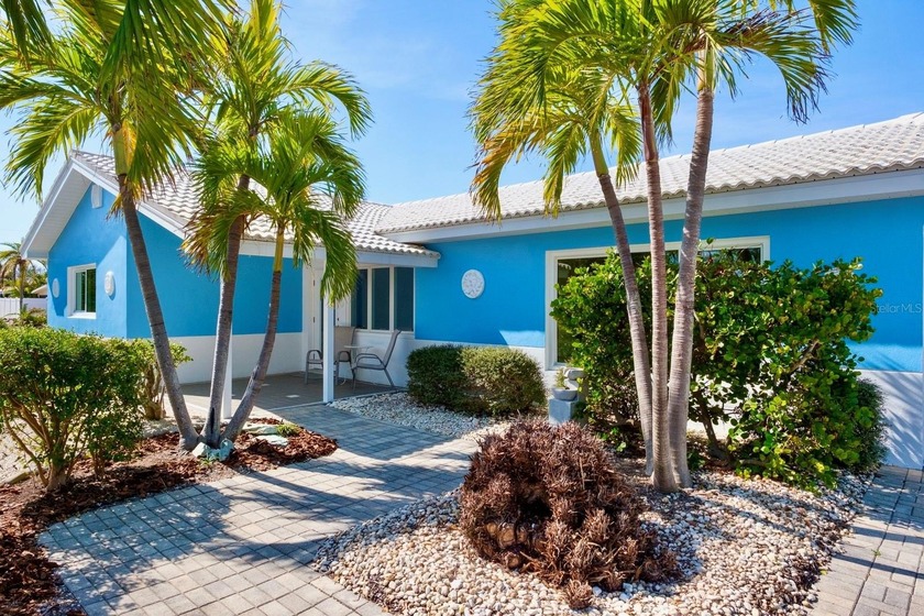 Welcome to St. Pete Beach! Come live where most people vacation - Beach Home for sale in ST Pete Beach, Florida on Beachhouse.com