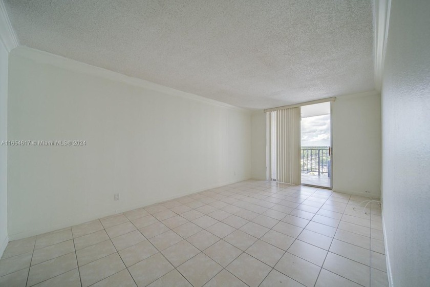 Freshly painted 1 bedroom, 1 & 1/2 bath with impeccable views of - Beach Condo for sale in North Miami Beach, Florida on Beachhouse.com