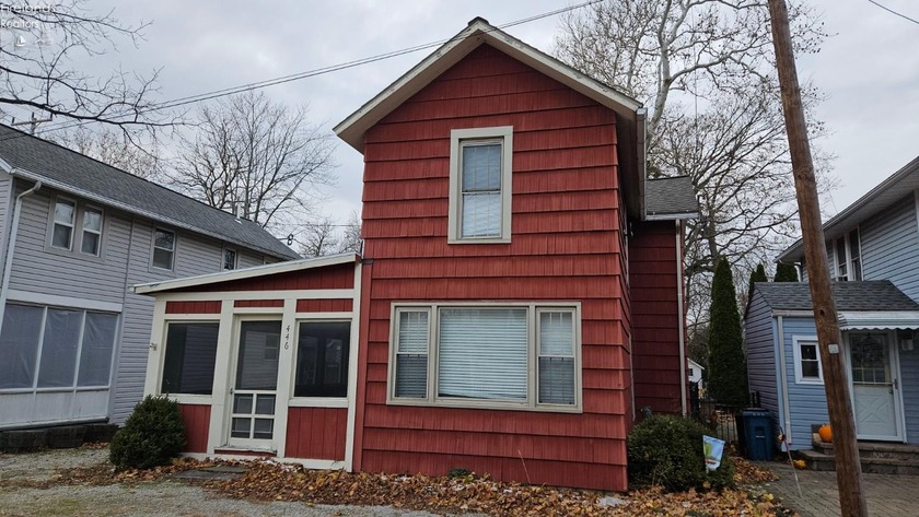 This charming period lakeside cottage offers the perfect blend - Beach Home for sale in Lakeside, Ohio on Beachhouse.com