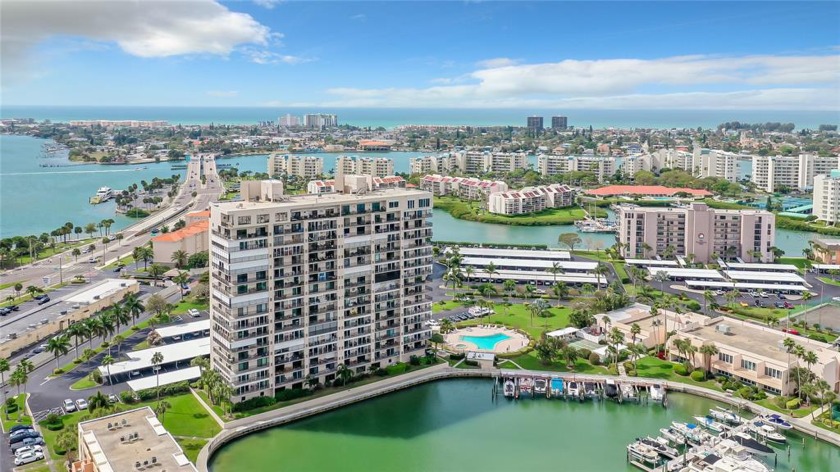 Your new home awaits you with WIDE OPEN WATER VIEWS ABSOLUTELY - Beach Condo for sale in South Pasadena, Florida on Beachhouse.com