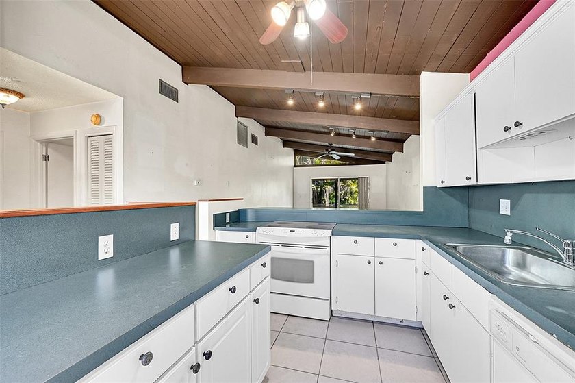 Located in a vibrant 55+ gated community in the heart of - Beach Condo for sale in Hollywood, Florida on Beachhouse.com