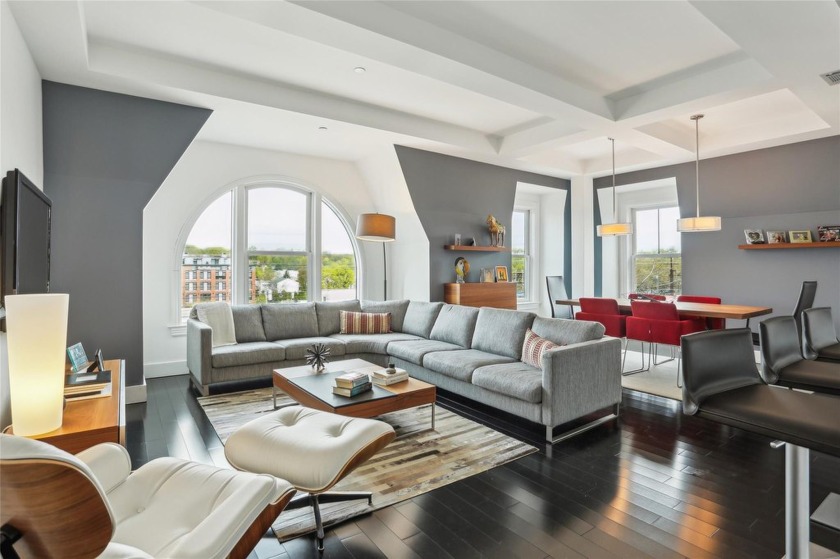 Welcome to Sweetwater -- your gateway to refined - Beach Condo for sale in Mamaroneck, New York on Beachhouse.com