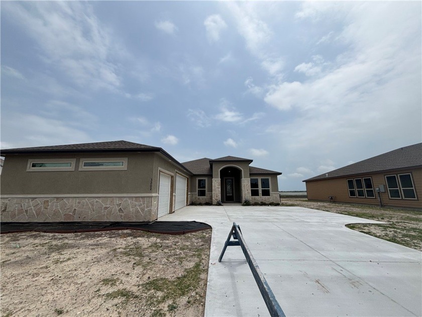 We have a beautiful floor plan called the Tuscany. Features - Beach Home for sale in Corpus Christi, Texas on Beachhouse.com