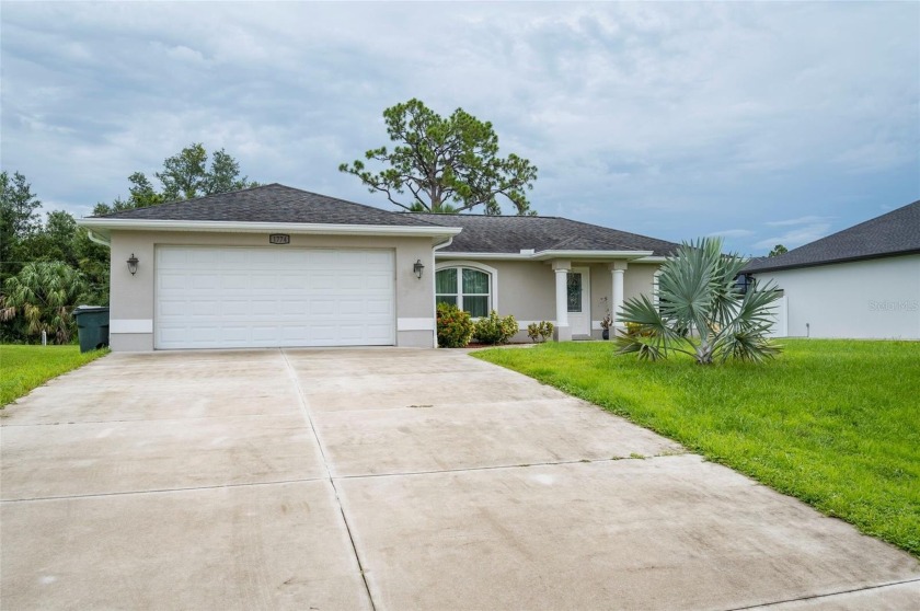 This 3-bedroom, 2-bathroom, 2-car garage home offers an - Beach Home for sale in North Port, Florida on Beachhouse.com