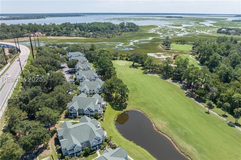 Enjoy the ideal Lowcountry villa only minutes away from Hilton - Beach Condo for sale in Bluffton, South Carolina on Beachhouse.com