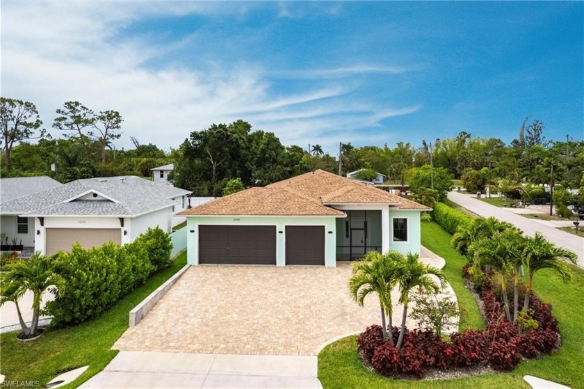 Presenting an extraordinary residence where impeccable - Beach Home for sale in Bonita Springs, Florida on Beachhouse.com