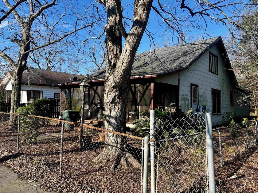 Looking for your next investment opportunity? This 2-bedroom - Beach Home for sale in Port Arthur, Texas on Beachhouse.com