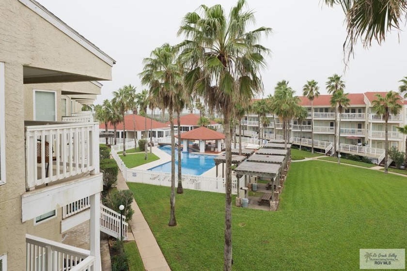 Beautiful   1 Bedroom, 1 bath condo located on the 3rd floor - Beach Condo for sale in South Padre Island, Texas on Beachhouse.com