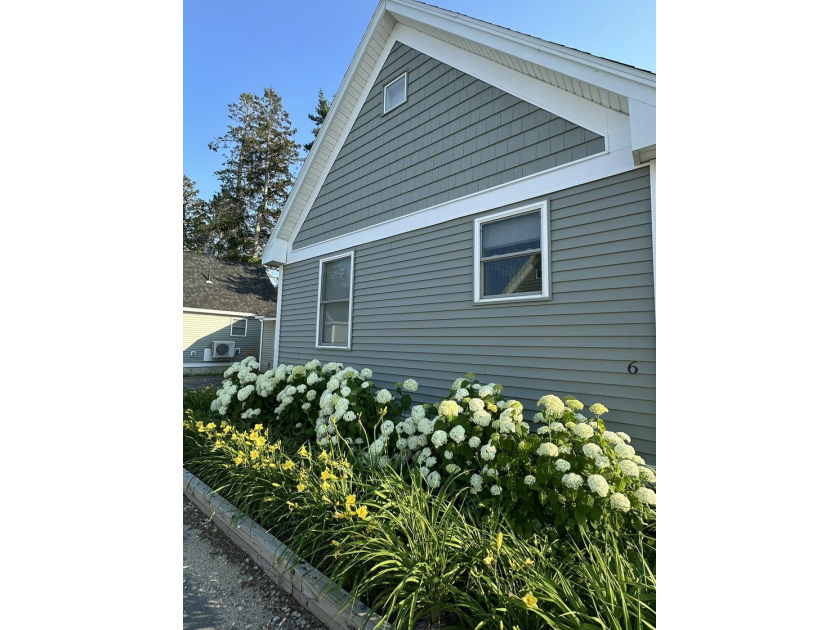 Welcome to this inviting 55+ community in Saco, ideally located - Beach Condo for sale in Saco, Maine on Beachhouse.com
