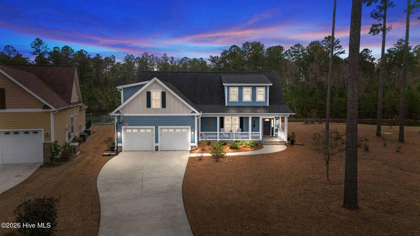 Experience luxury lakeside living in this beautifully appointed - Beach Home for sale in New Bern, North Carolina on Beachhouse.com