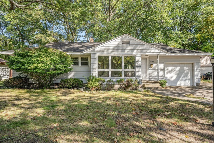 Welcome to the renowned Beachwood Neighborhood!  This ranch - Beach Home for sale in Muskegon, Michigan on Beachhouse.com