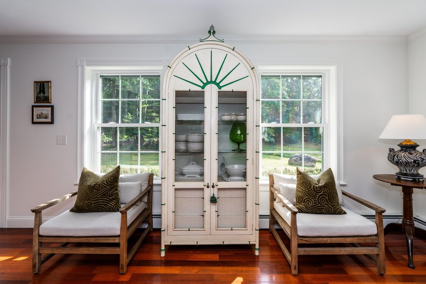 Welcome to your countryside-close-to-city colonial at 20 - Beach Home for sale in Falmouth, Maine on Beachhouse.com