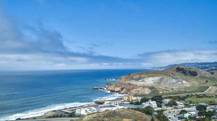 D3 Group is pleased to present an opportunity to purchase 6 - Beach Acreage for sale in Pacifica, California on Beachhouse.com