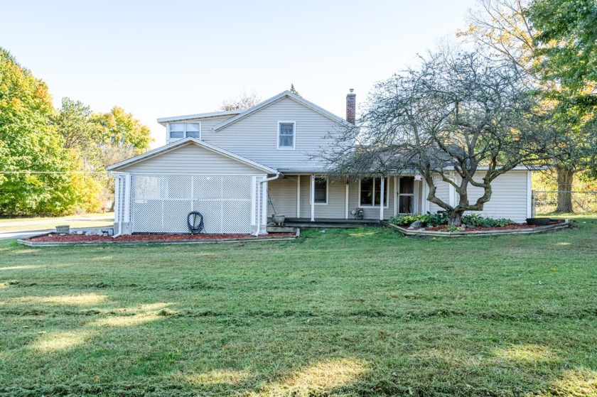 Large home on just over an acre. Nice country location yet close - Beach Home for sale in Coloma, Michigan on Beachhouse.com