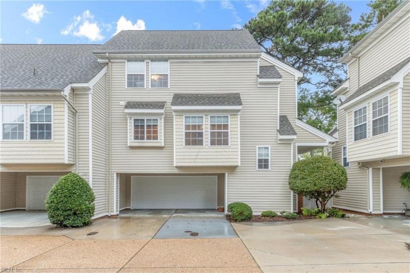 Welcome to this beautiful tucked away condo in the renowned - Beach Townhome/Townhouse for sale in Suffolk, Virginia on Beachhouse.com