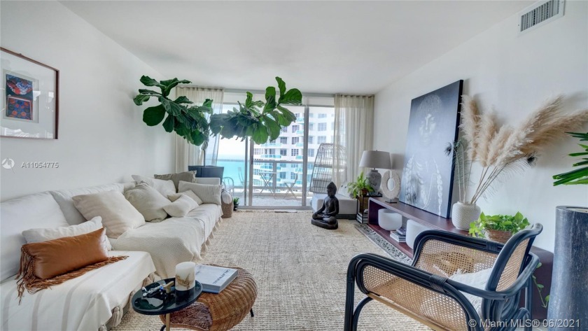 Beautiful 2/2 with direct ocean access and views located on - Beach Condo for sale in Miami Beach, Florida on Beachhouse.com