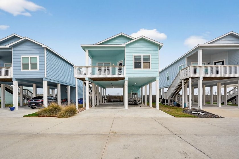 This charming coastal retreat offers beautiful views of Aransas - Beach Home for sale in Rockport, Texas on Beachhouse.com