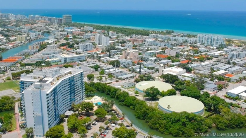 Live on the Beach! Spectacular views of the Ocean, Bay, and - Beach Condo for sale in Miami Beach, Florida on Beachhouse.com