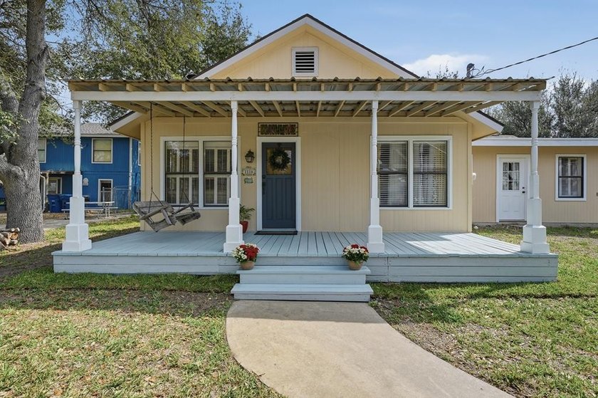 Tucked away on a quiet dead-end street in the heart of Old - Beach Home for sale in Rockport, Texas on Beachhouse.com