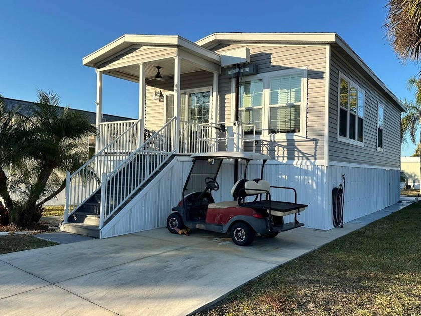 Welcome to easy coastal living with this newly built 2023 - Beach Home for sale in Nokomis, Florida on Beachhouse.com