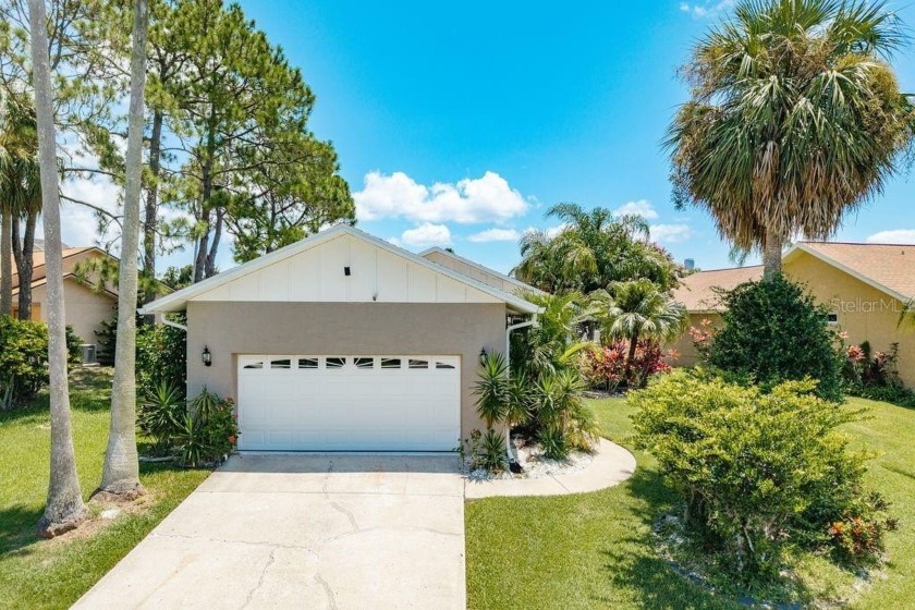 One or more photo(s) has been virtually staged. Check out this - Beach Home for sale in New Port Richey, Florida on Beachhouse.com