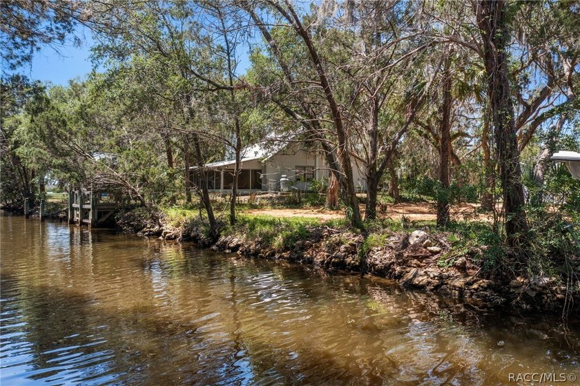 Own your own piece of paradise in Old Homosassa! This ideal - Beach Lot for sale in Homosassa, Florida on Beachhouse.com