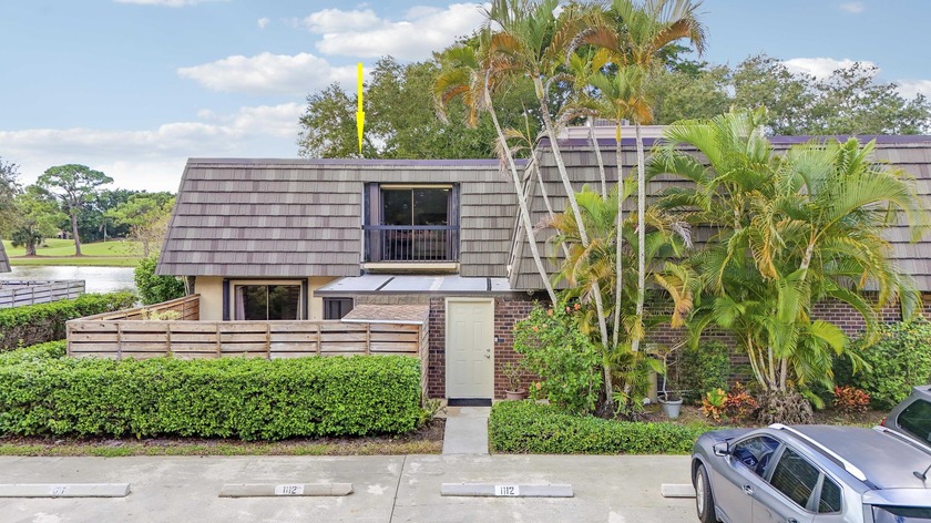 Welcome home to effortless living in the heart of PGA National - Beach Townhome/Townhouse for sale in Palm Beach Gardens, Florida on Beachhouse.com