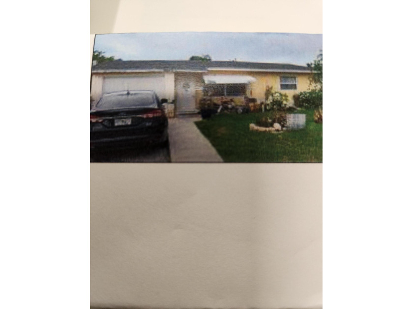 OVER SIZED BACKYARD LOTS OF ROOM FOR STORAGE 1 CAR - Beach Home for sale in Deerfield Beach, Florida on Beachhouse.com