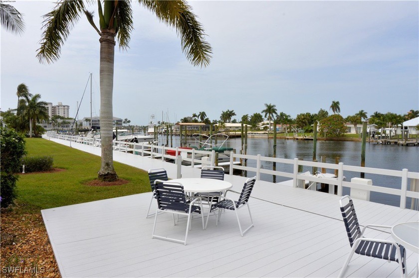 WELCOME TO YOUR WATERFRONT COASTAL GETAWAY in Fort Myers Beach - - Beach Townhome/Townhouse for sale in Fort Myers Beach, Florida on Beachhouse.com